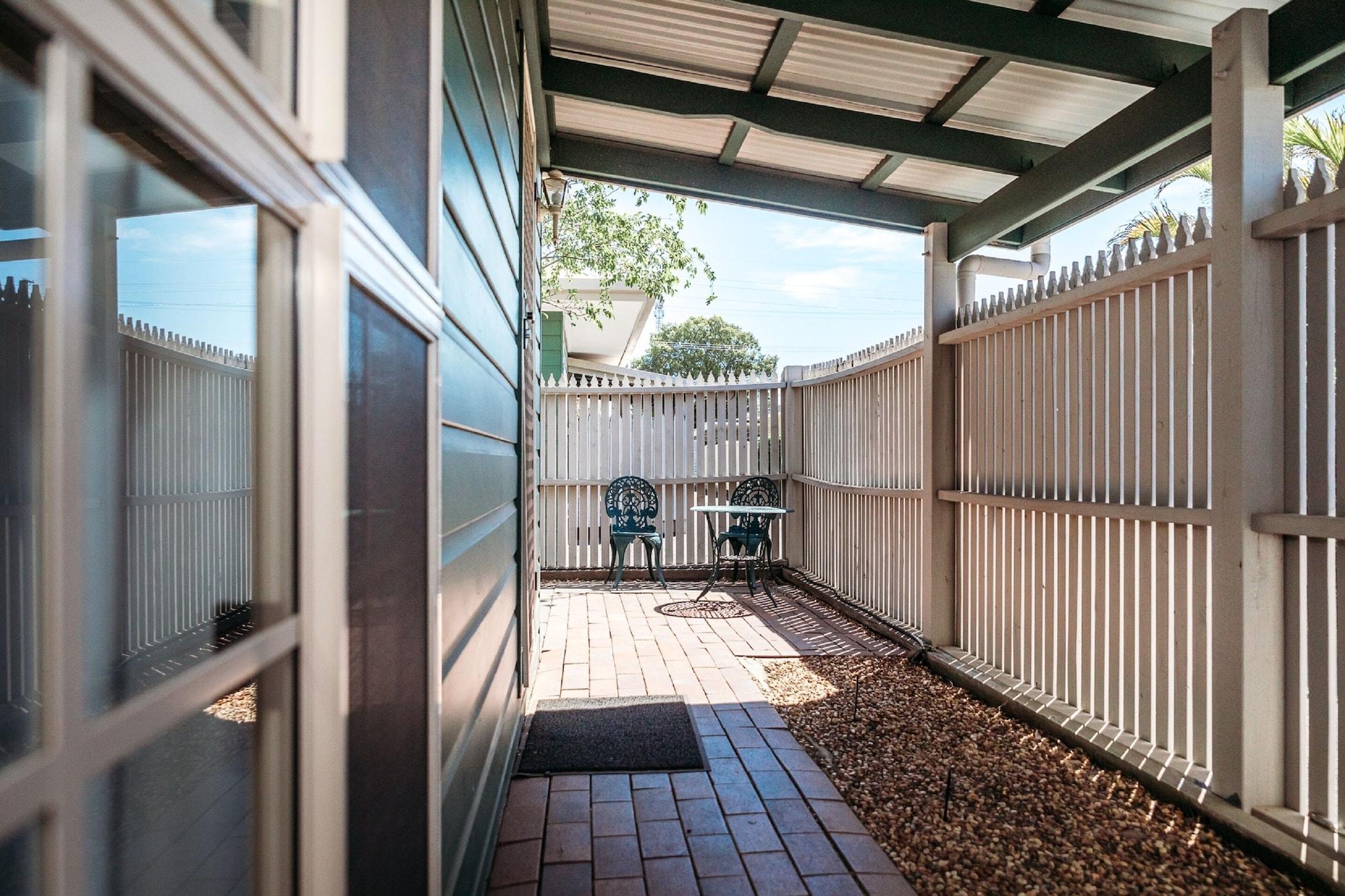 Country Pathfinder Motor Inn Dalby Exterior foto
