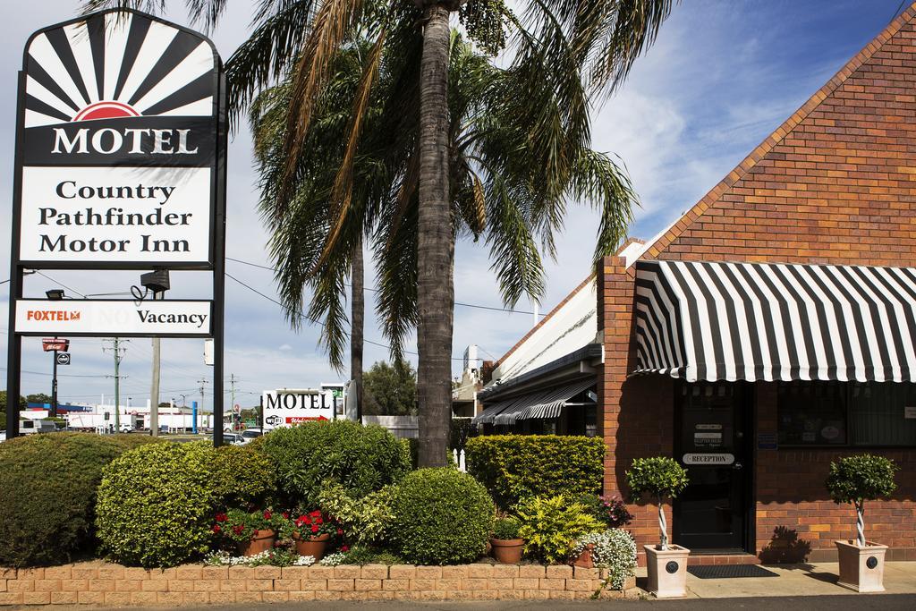 Country Pathfinder Motor Inn Dalby Exterior foto